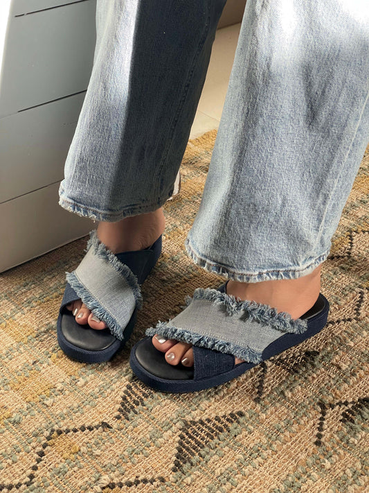 Criss Cross Denim Light