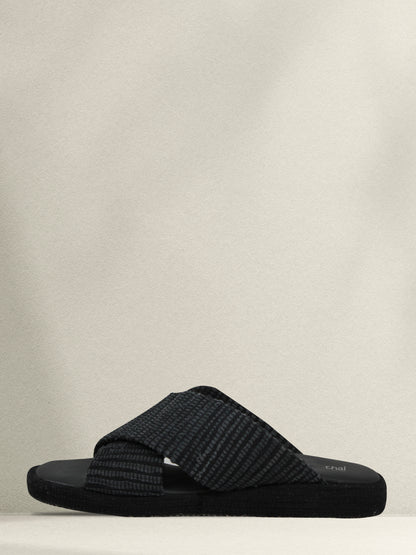 Criss Cross Black Upcycled