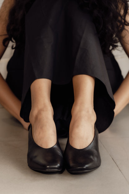 Black Court Shoe