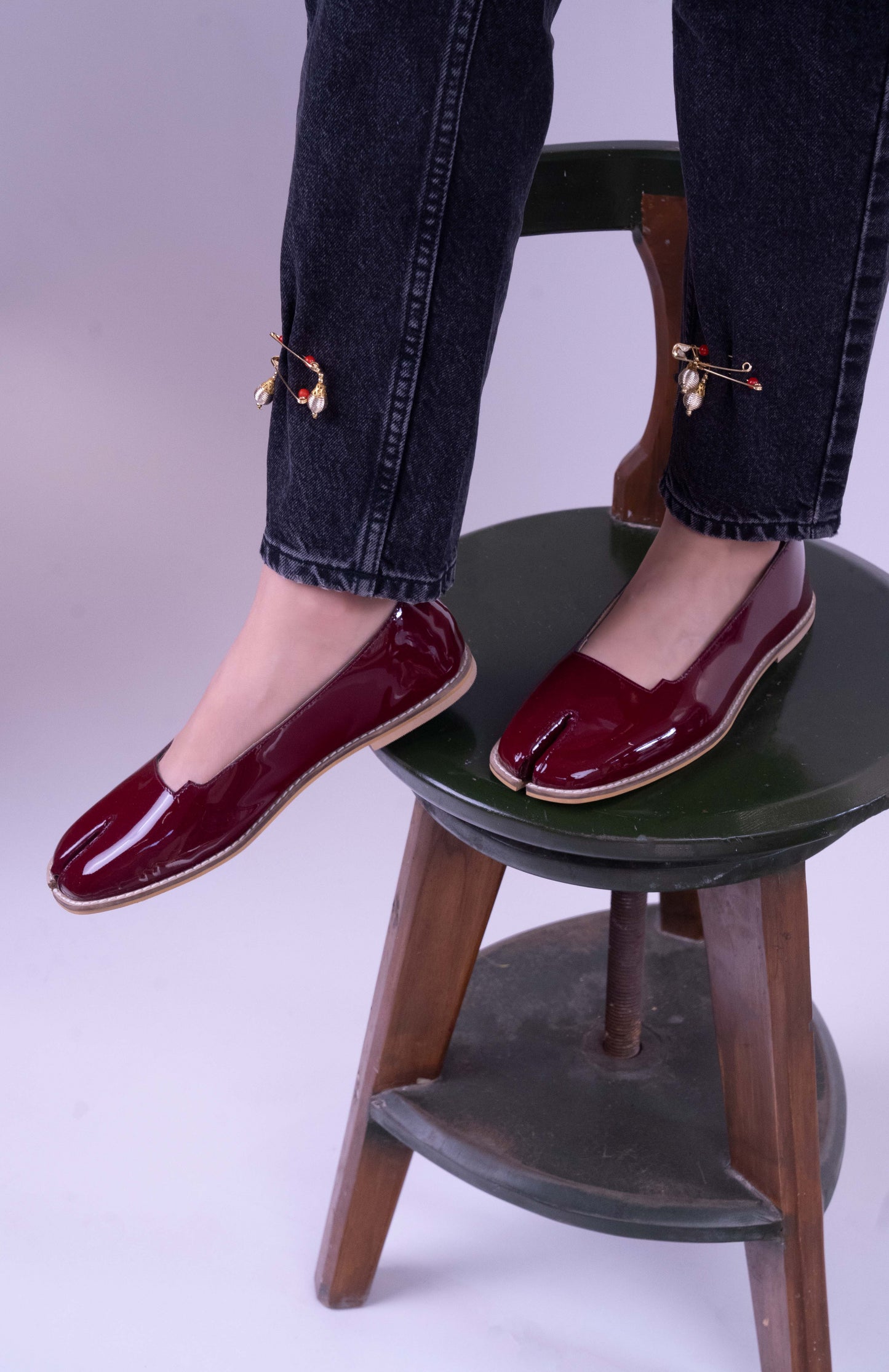 LARA Jaipur Tabi (Cherry Red)