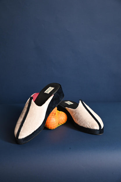 Jarsa Mojari (White)