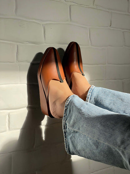 Leather Mojari (Heels)