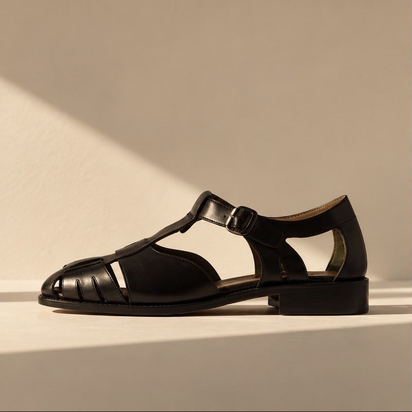 Black Fisherman Sandal